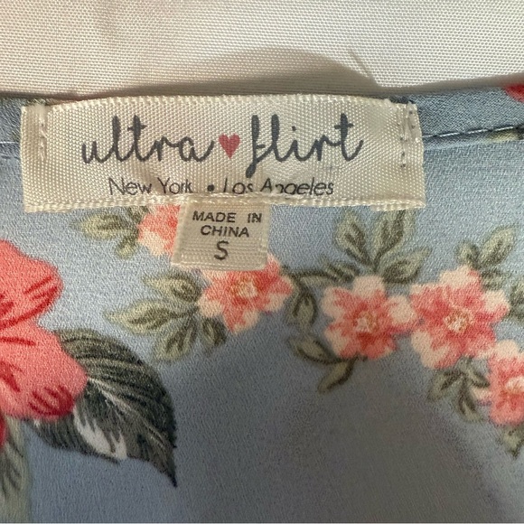 Ultra Flirt Floral Wrap Blouse in Blue and Pink - Picture 12 of 12